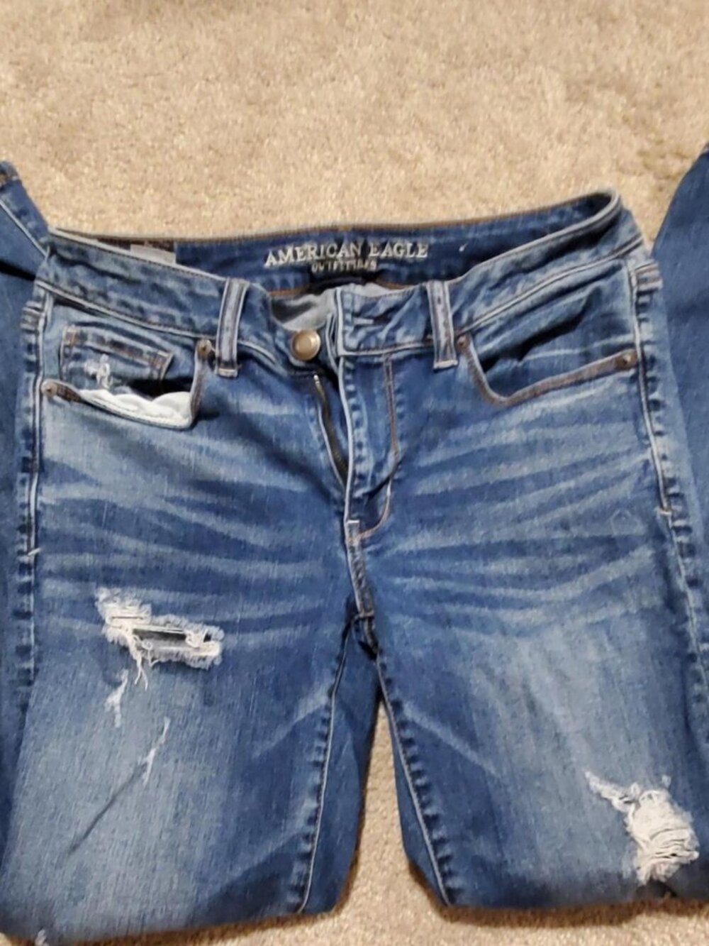 American Eagle Distressed Skinny Jeans Medium Wash